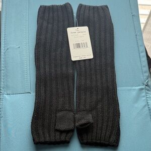 Free People Black Ribbed Gloves